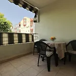 Toni Апартаменты *