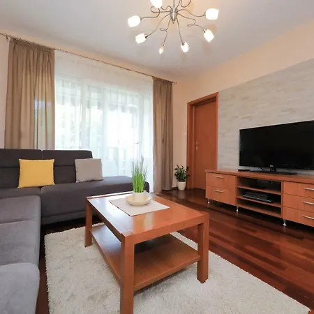 Toni Apartment *
